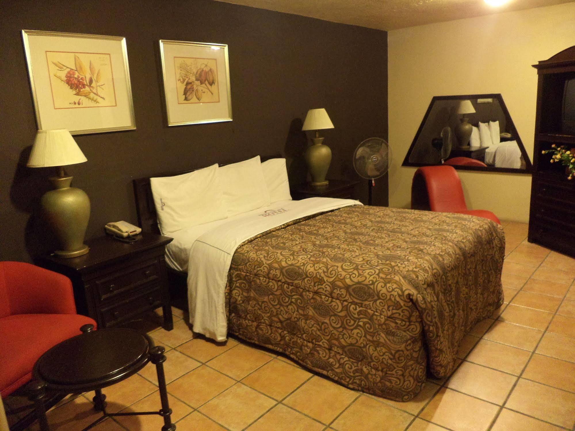 Sunio City Tijuana Extérieur photo