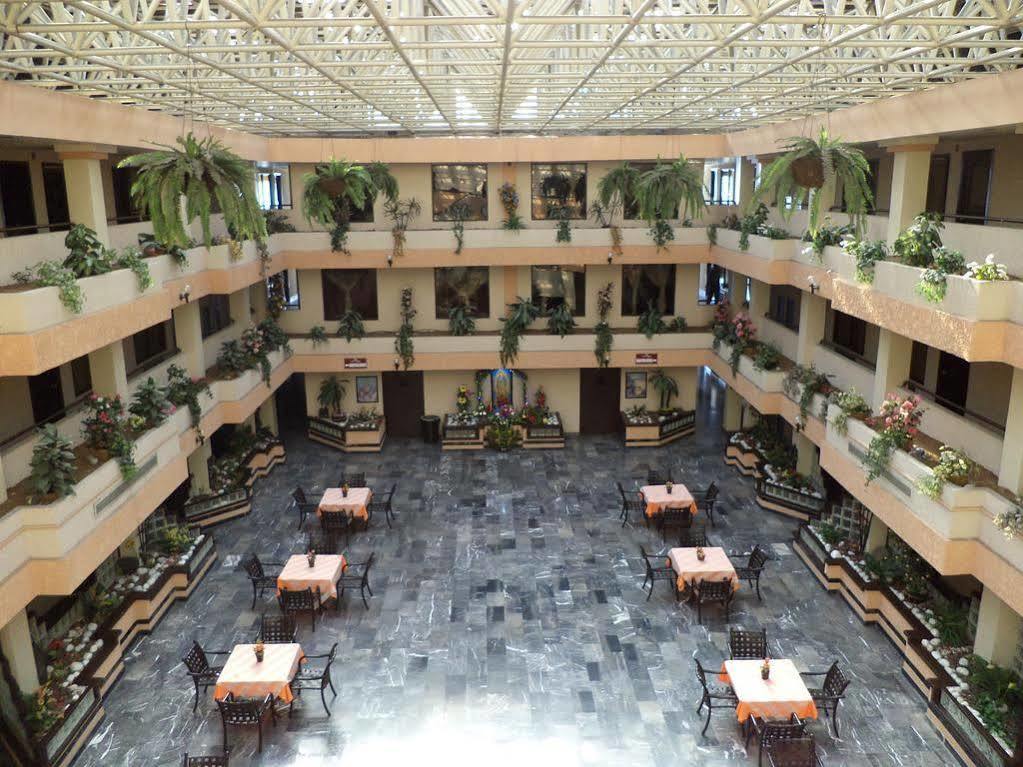 Sunio City Tijuana Extérieur photo